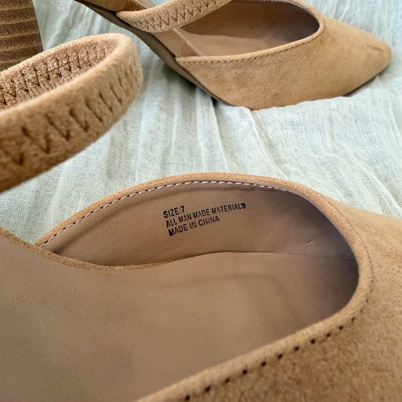 NEW Lulus - Women's Camel Suede Block Heel Mules - Picture 11 of 15